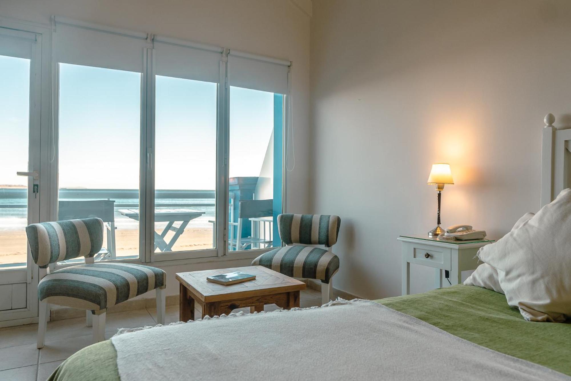 Rayentray Las Restingas Hotel De Mar Puerto Pirámides エクステリア 写真