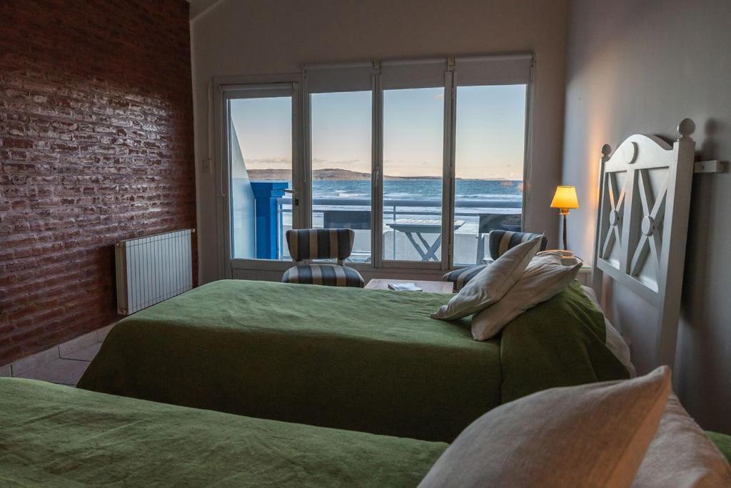 Rayentray Las Restingas Hotel De Mar Puerto Pirámides エクステリア 写真